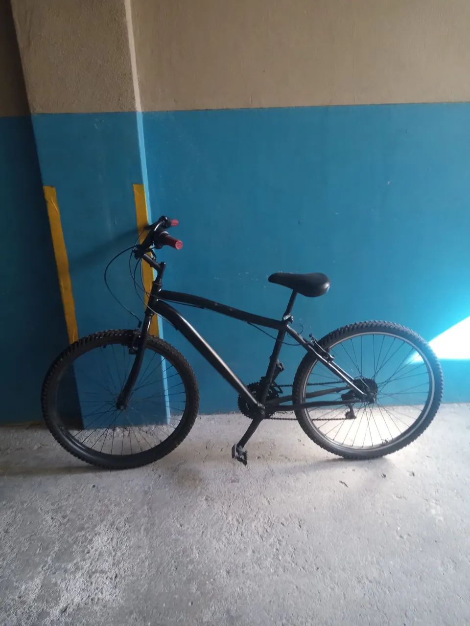 BICICLETA ARO 26 COM MARCHA <br> - Foto 3