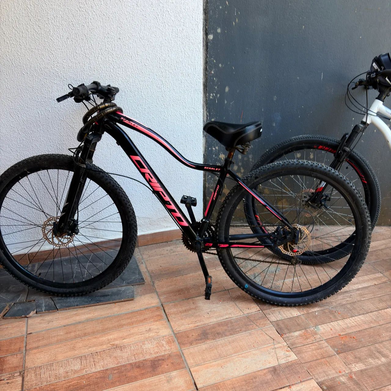 Vende-se bicicleta aro 29  - Foto 3