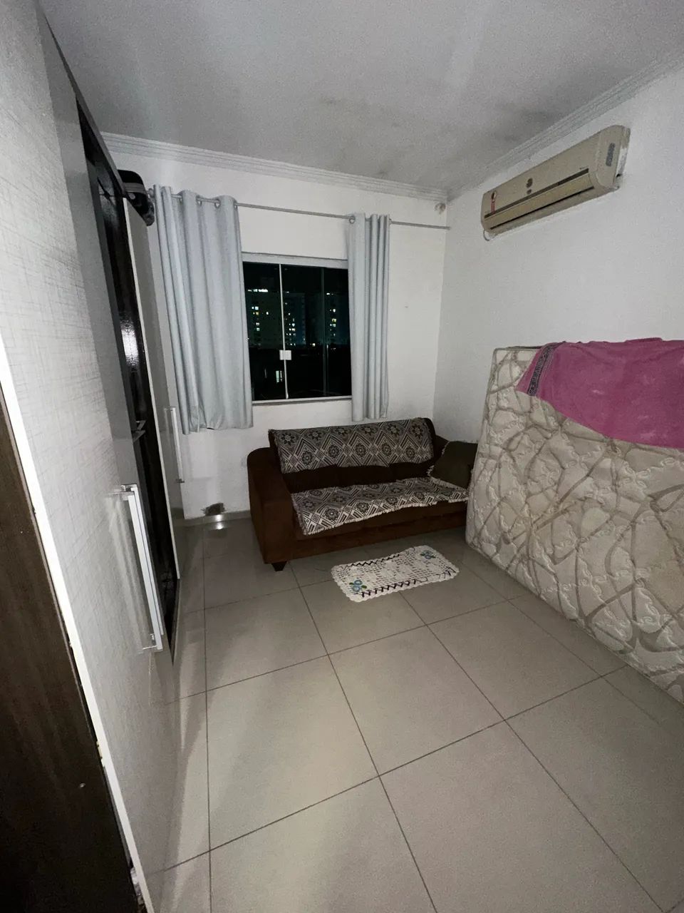 Alugo quarto para solteiro  - Foto 4