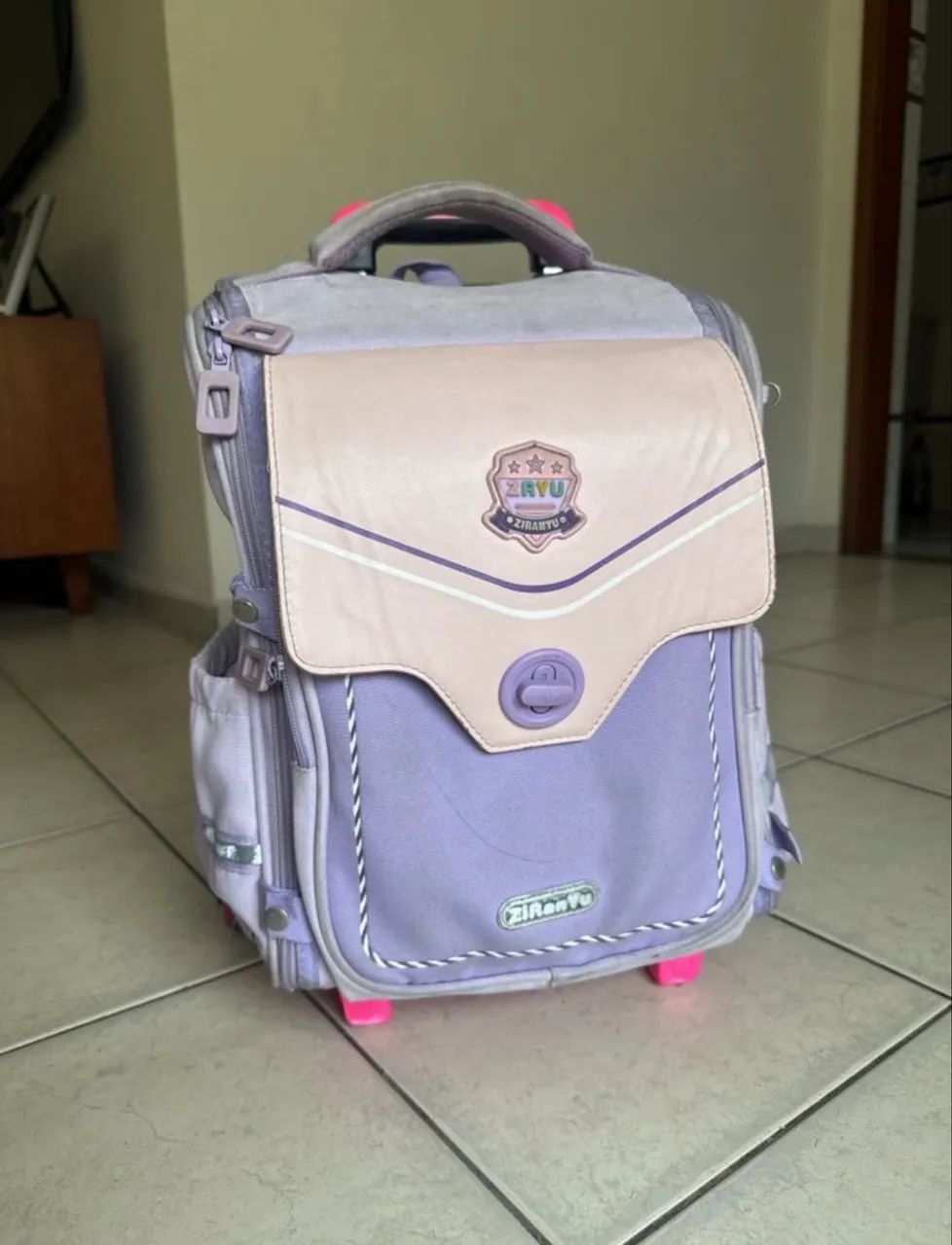 Mochila coreana 