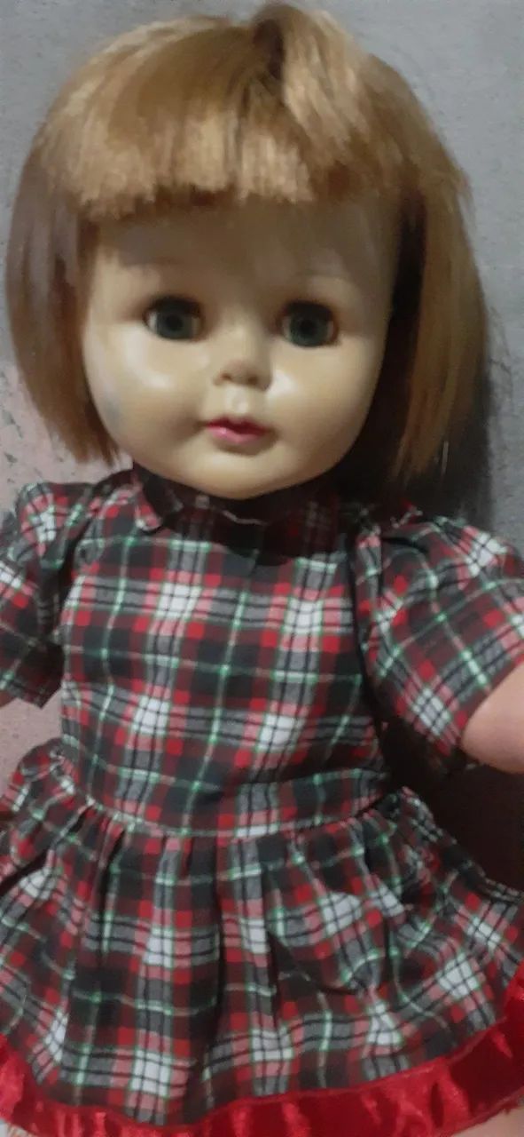 Boneca beijoca da estrela 