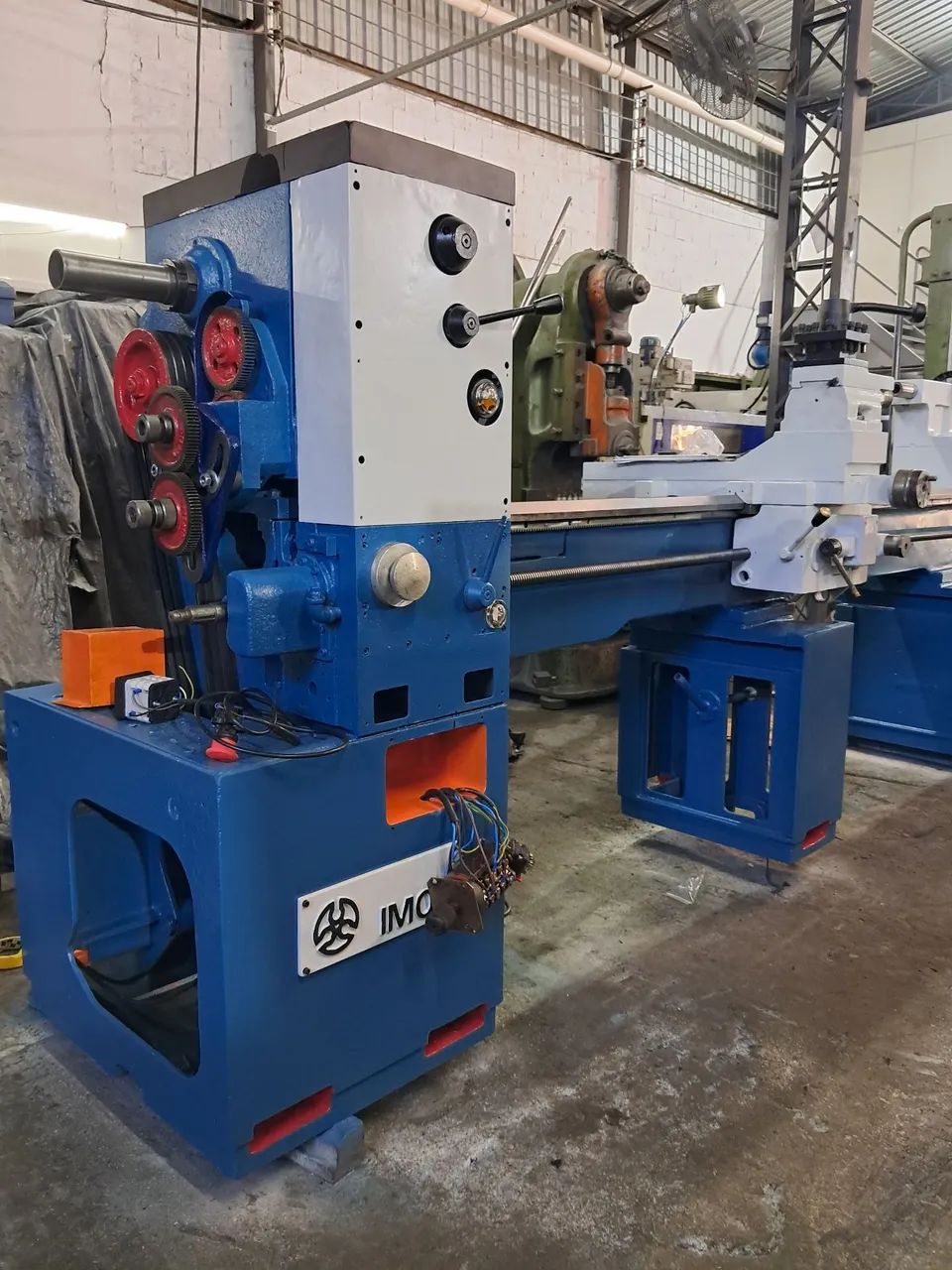 TORNO MECÂNICO CARCACEIRO 650 X 2200 - Foto 5