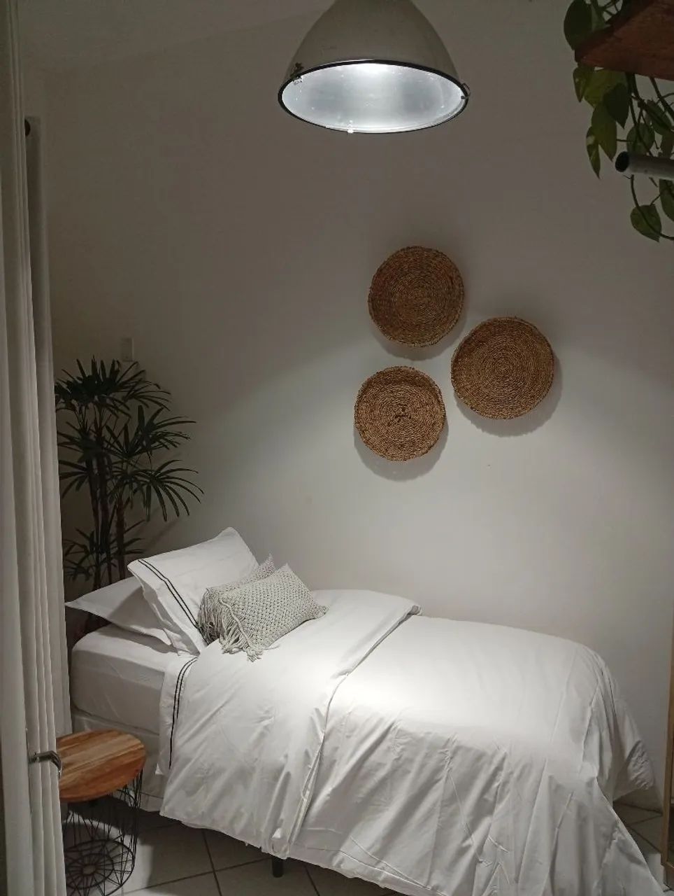 Quarto vago em apê / Capoeiras  - Foto 5