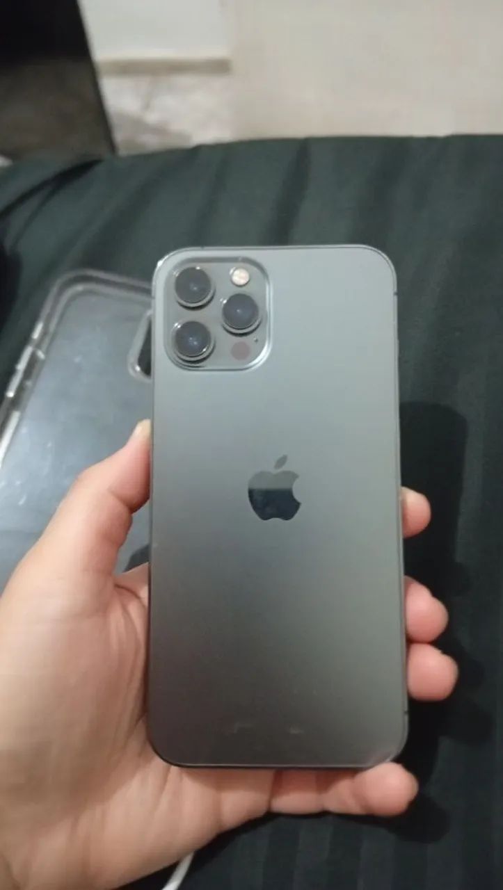 iPhone 12 Pro Max 128 gigas tela trocada. Tem garantia.  - Foto 3