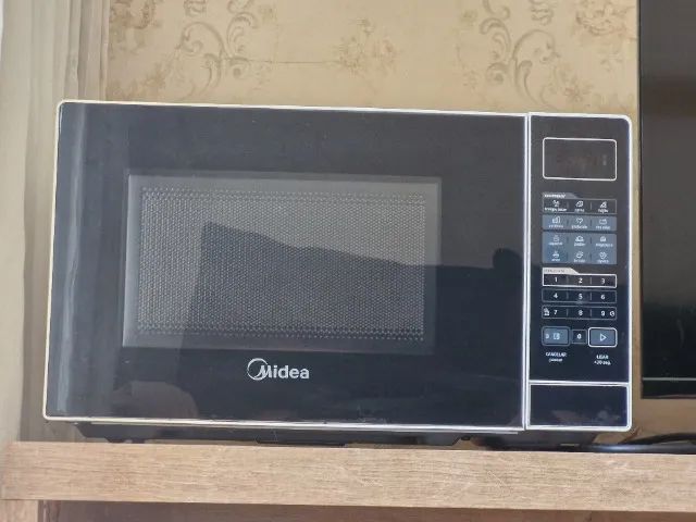 Micro-ondas Midea 