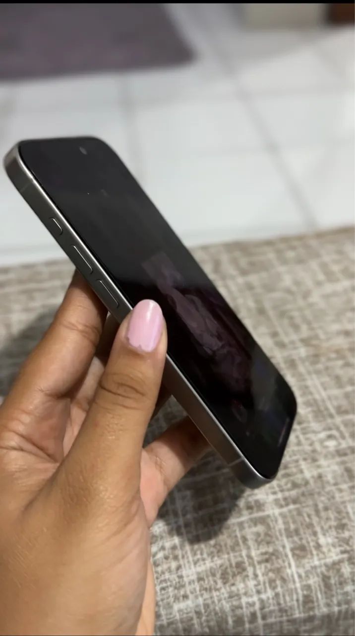 iPhone 15 Pro  - Foto 3