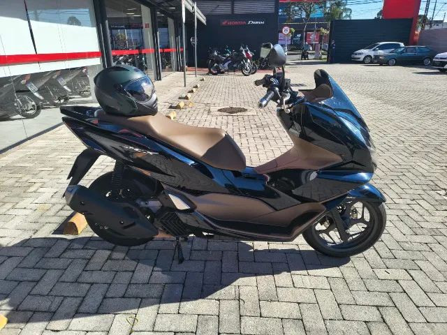PCX DLX 2025 ABS
