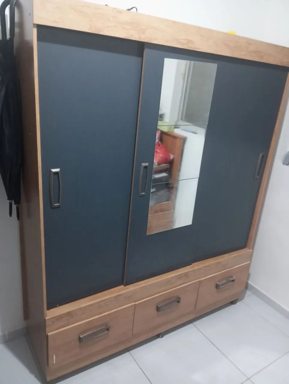 Guarda-Roupa 3 Portas de Correr