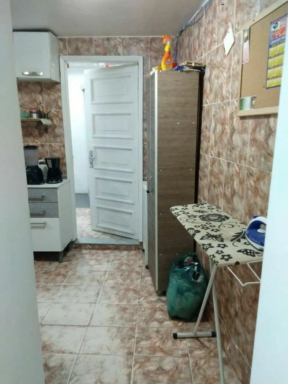 Vaga em quarto duplo na urca - Foto 2