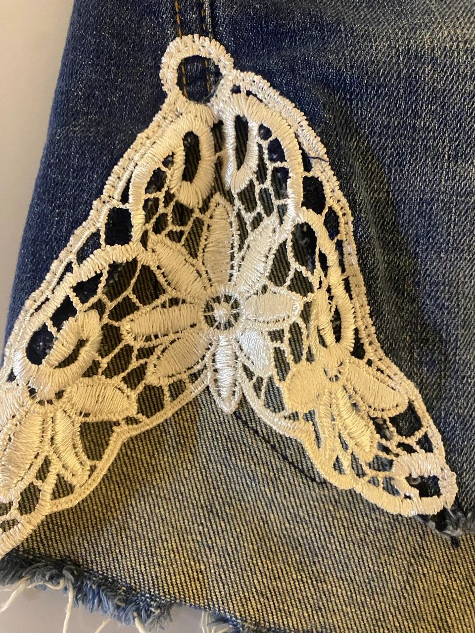 Shorts carmim com renda - Foto 5