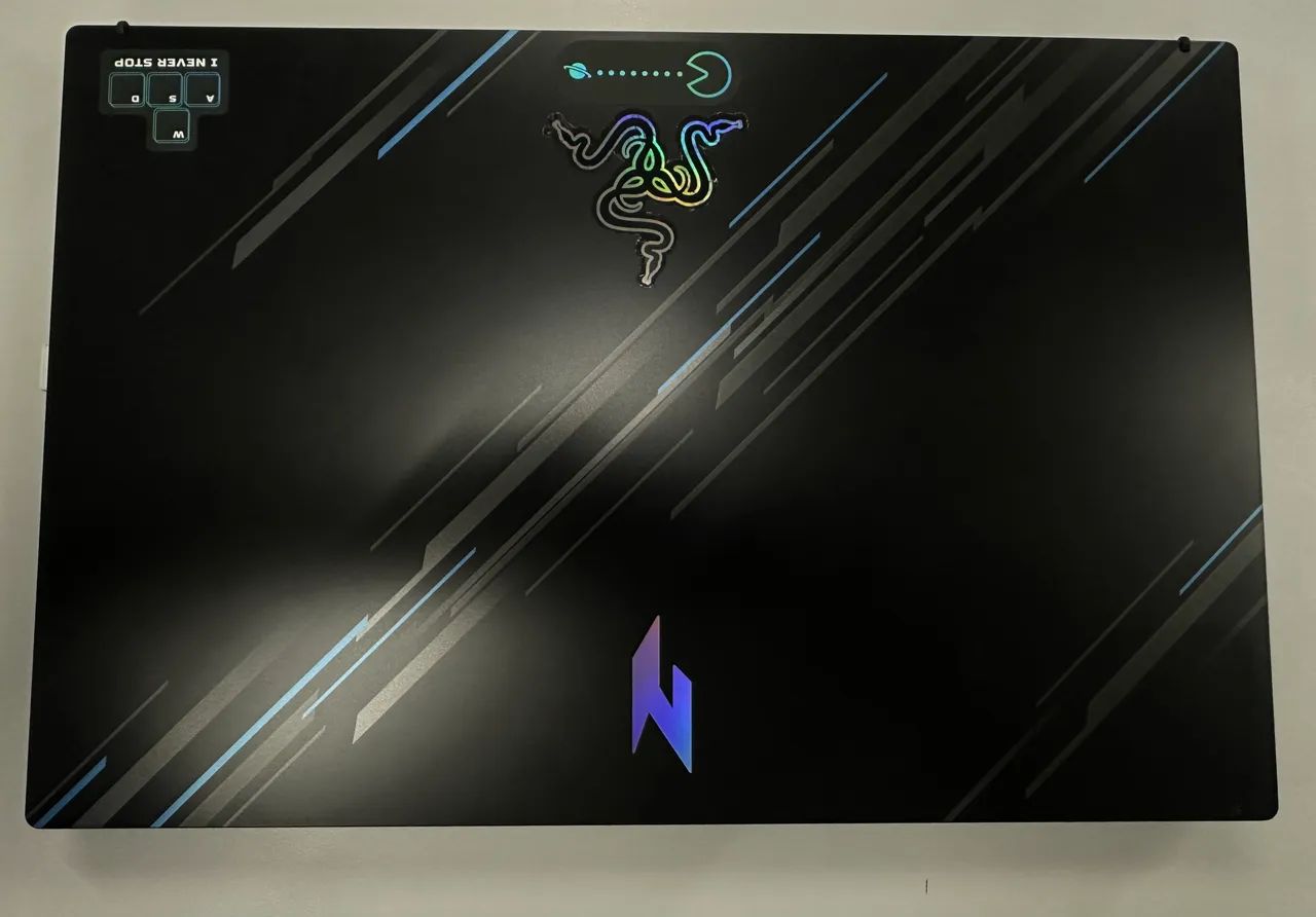 NITRO V15(EM ÓTIMO ESTADO)