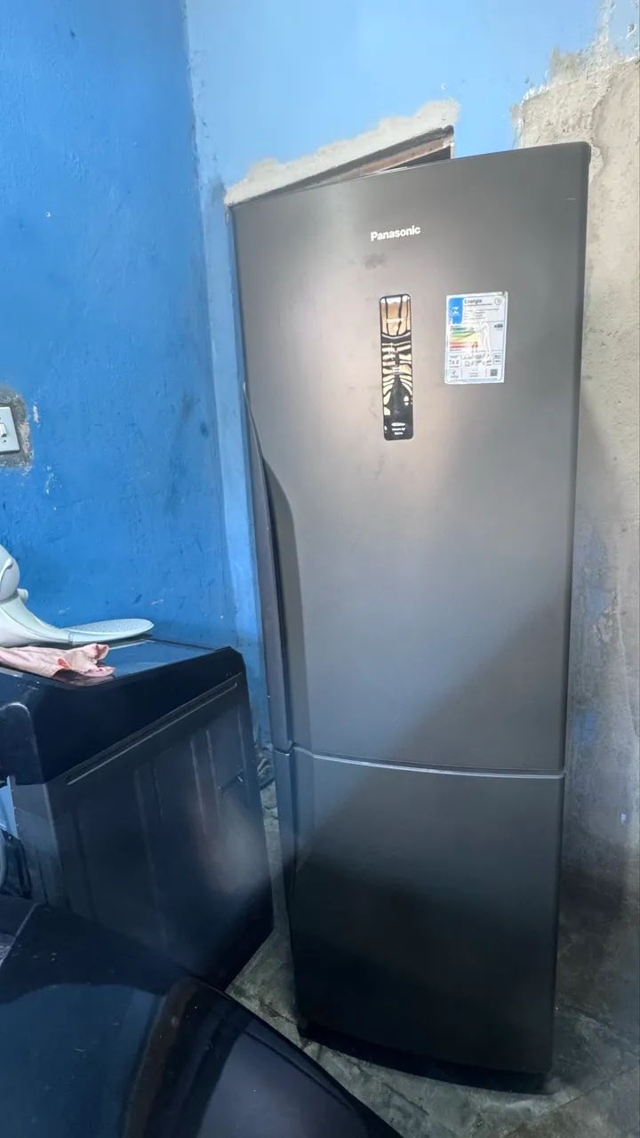 Geladeira fros free inversa inox semi nova