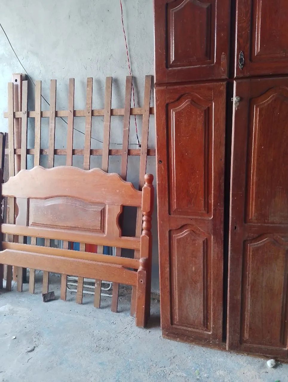Guarda roupa solteiro/ cama de casal - Foto 2