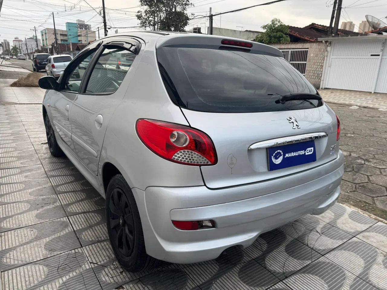 Peugeot 207 XR 1.4 Flex 8V 5p, foto 6 de 17