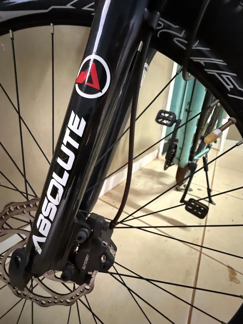 Bicicleta semi nova - Foto 3