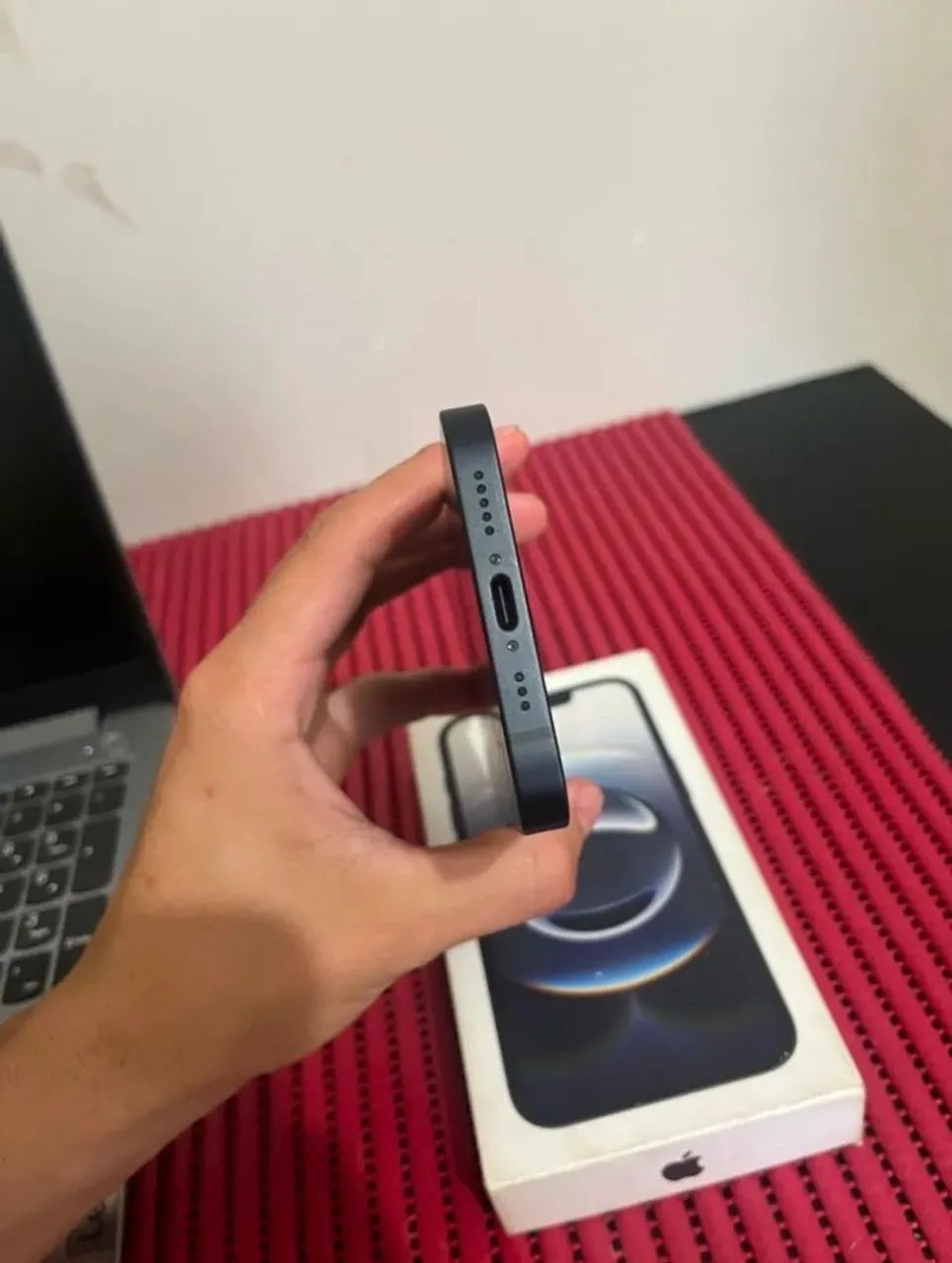 iPhone 16e - Foto 3