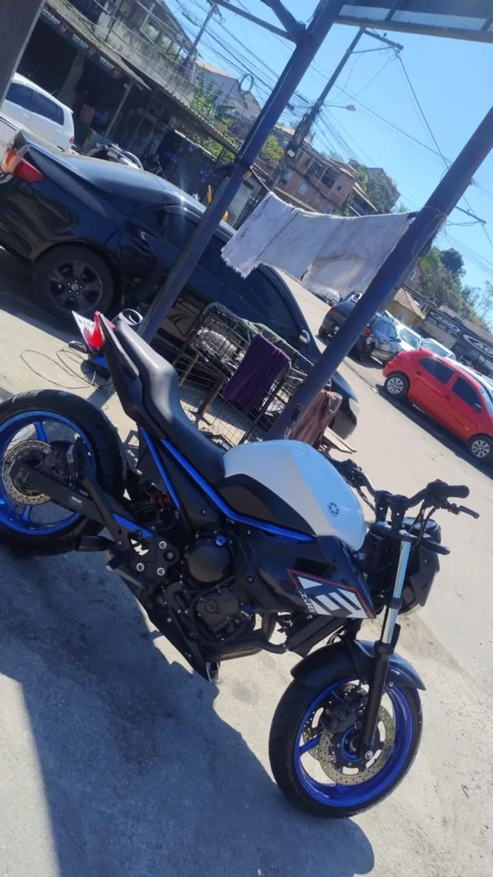 Yamaha XJ6N  - Foto 4