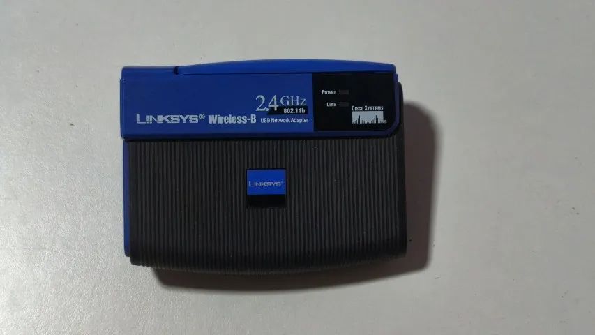Adaptador Wi-Fi USB Linksys WUSB11 Wireless-B com Documentação - PC Retrô - Foto 2
