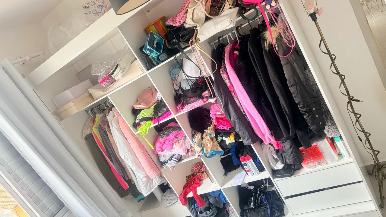 Guarda-roupa 