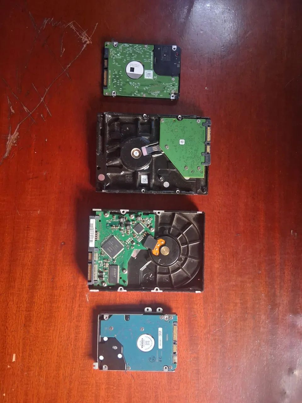 4 hds 2 de nootbok e 2 hd de desktop  - Foto 5