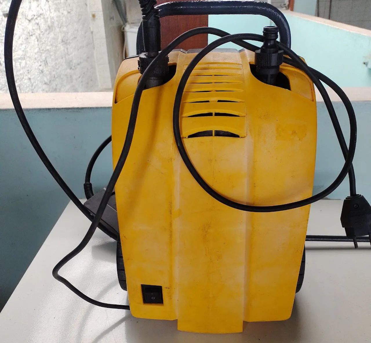 Lavadora 220V (FRACA)