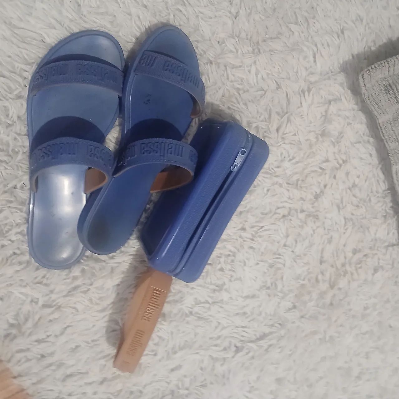 Vendo chinelo e bolsa mellissa 