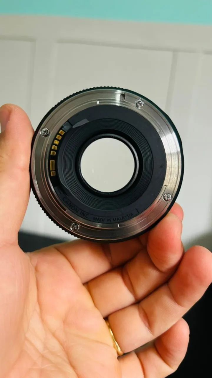 Lente Canon EF 1.8 STM USADA - Foto 2