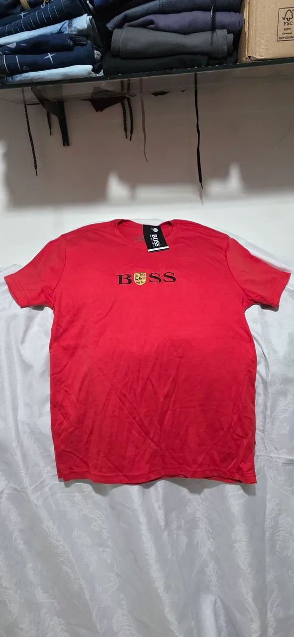 Roupas abaixo do custo