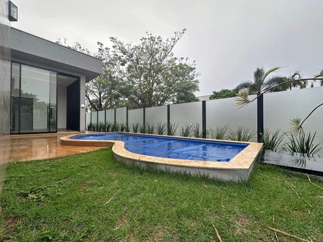 Excelente casa no Jardins Valencia - Foto 12