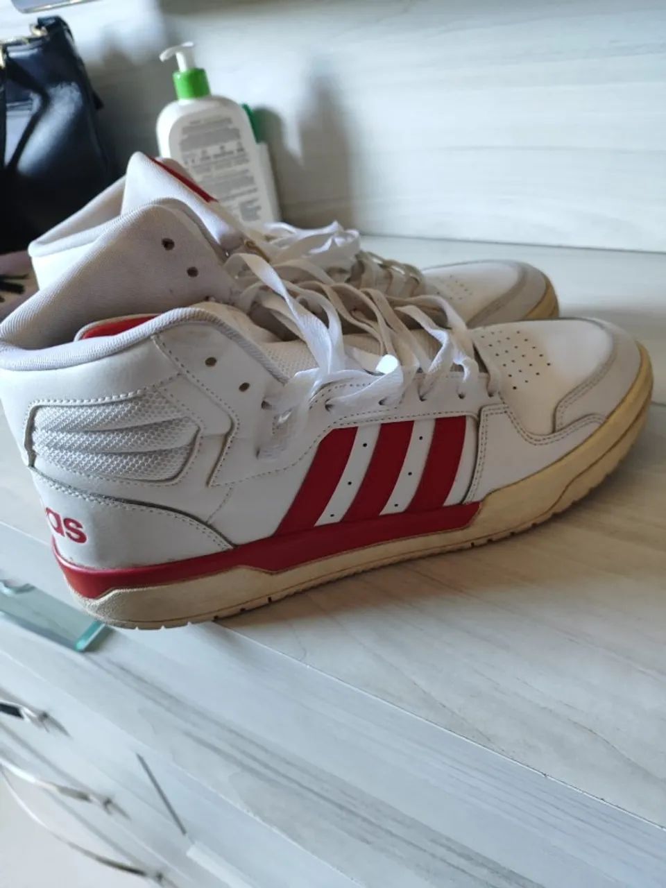 Adidas Hoops Mid Branco e Vermelho - Tam 45 - Foto 2