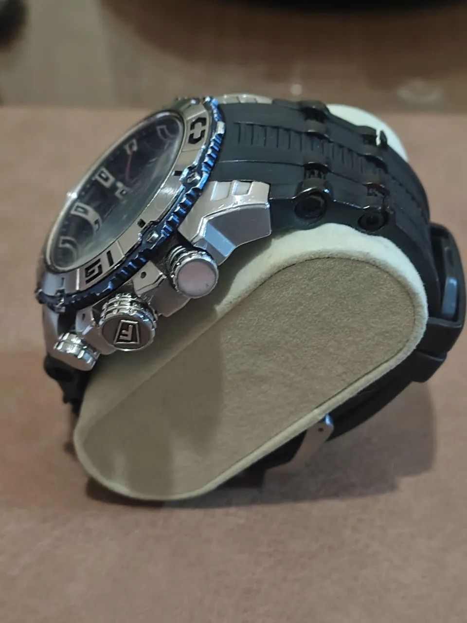 Elegante relógio Festina Chrono Bike - Foto 4