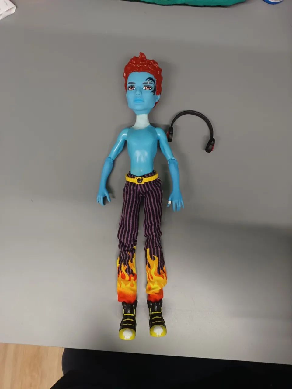 Boneco holt monster high