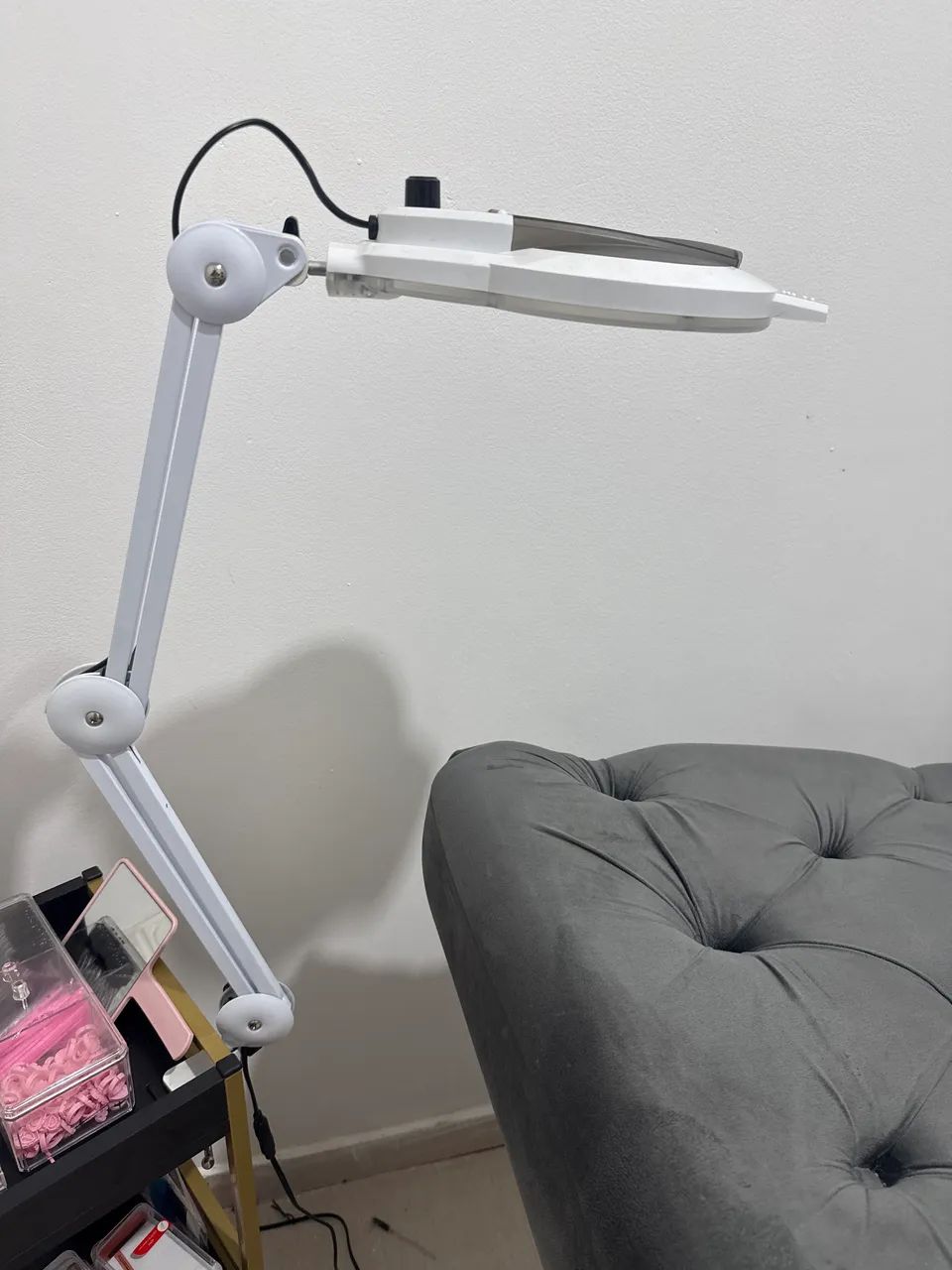 Vendo luminária de bancada Led