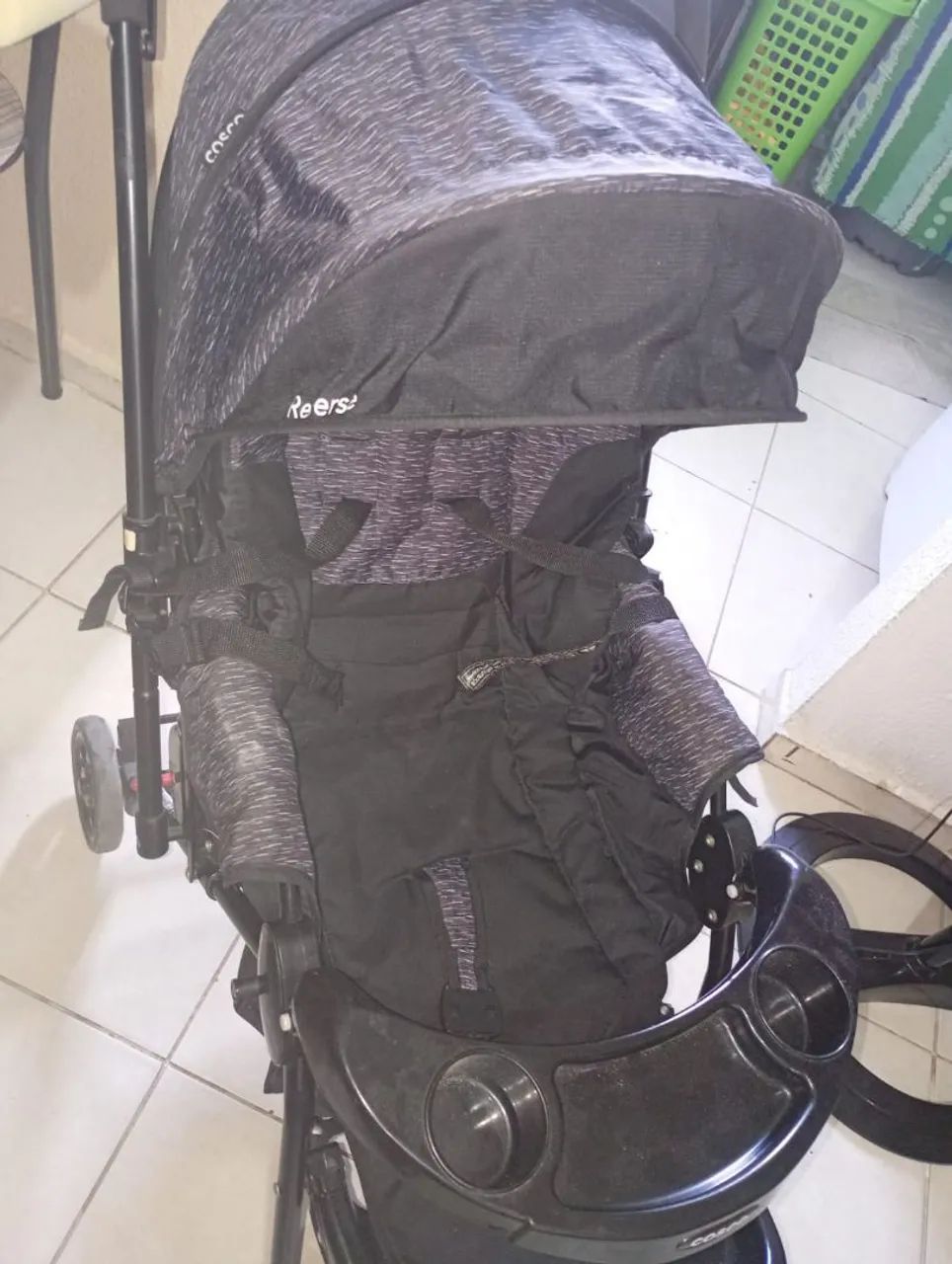 Carrinho bebe com bebê conforto celular * - Foto 5