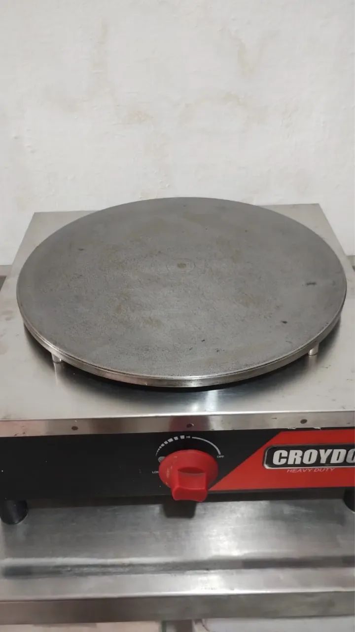 Máquina de Crepe (Panquequeira)  a Gás semi nova  - Foto 2