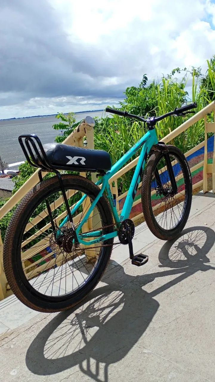 Vendo essa bicicleta semi nova 
