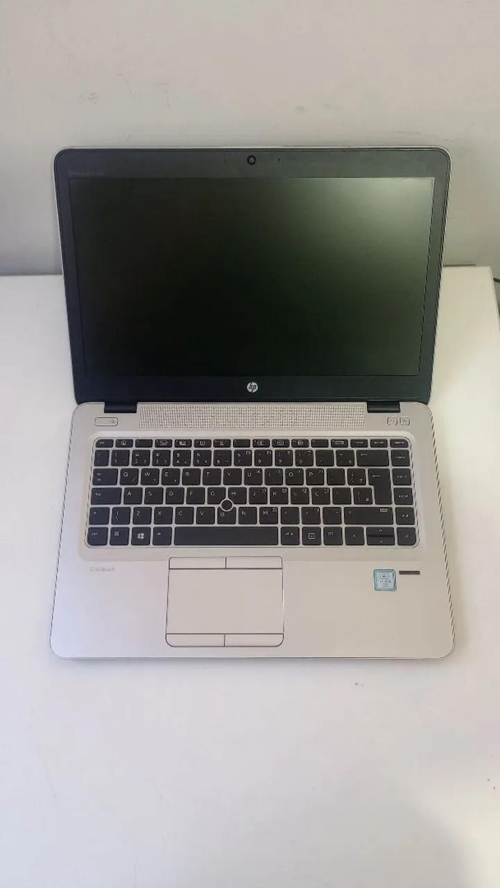MacBook Pro 15? 2018, Intel i7 6-core, 16gb ram, 256gb ssd, Touch