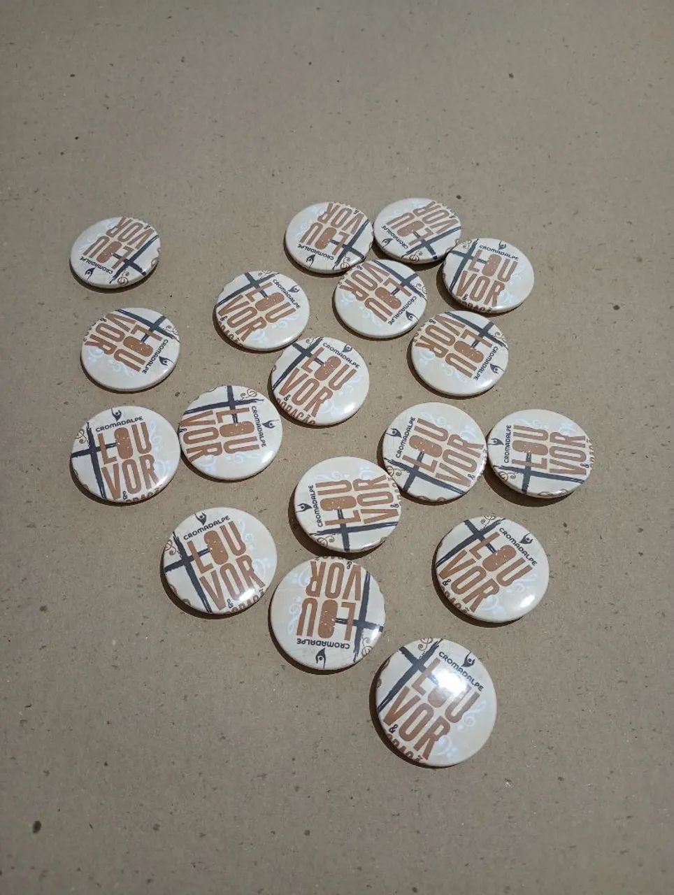 Bottons personalizados  - Foto 3