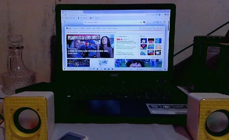 Vendo ou troco Notebook em uma Tv Smart,  - Foto 3