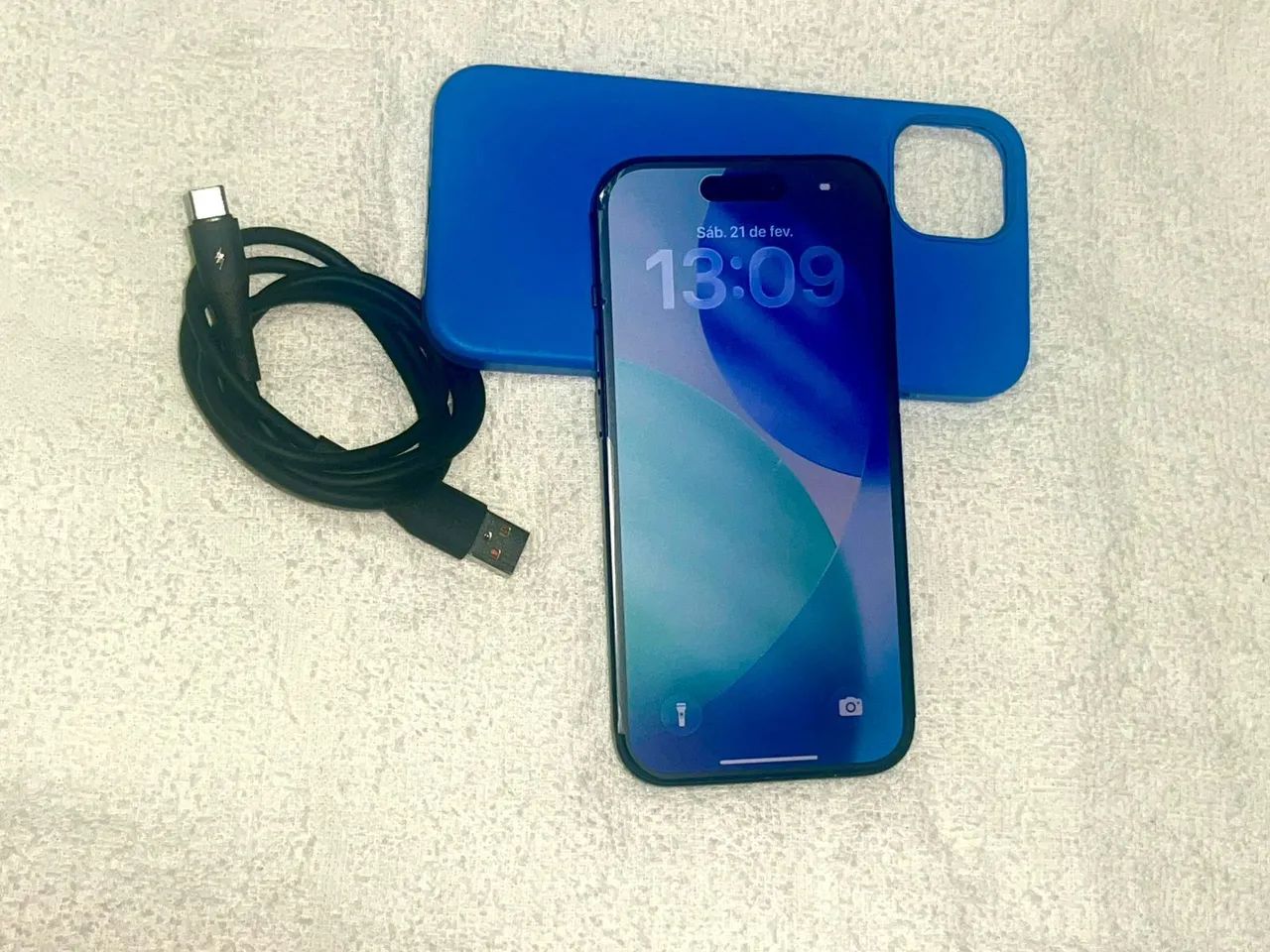 IPHONE 15 128GB 100% DE BATERIA - Celulares e Smartphones