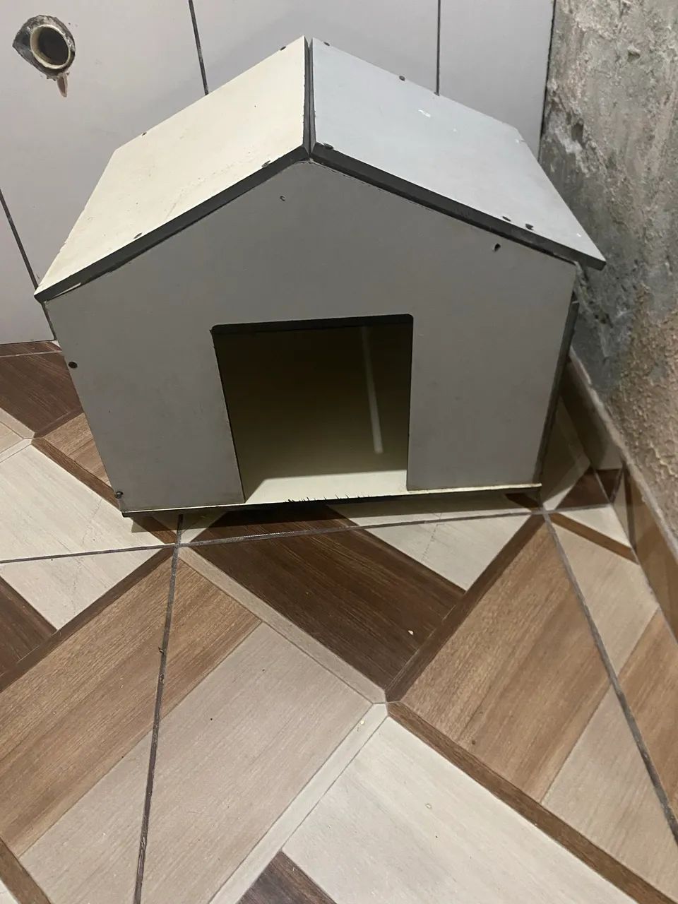 Casinha de Cachorro em MDF Artesanal - Pequeno e Médio Porte