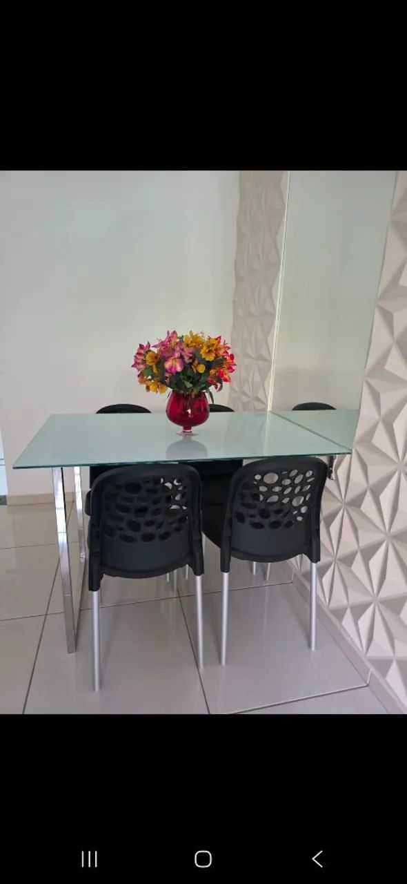 Conjunto mesa e 4 cadeiras  - Foto 2