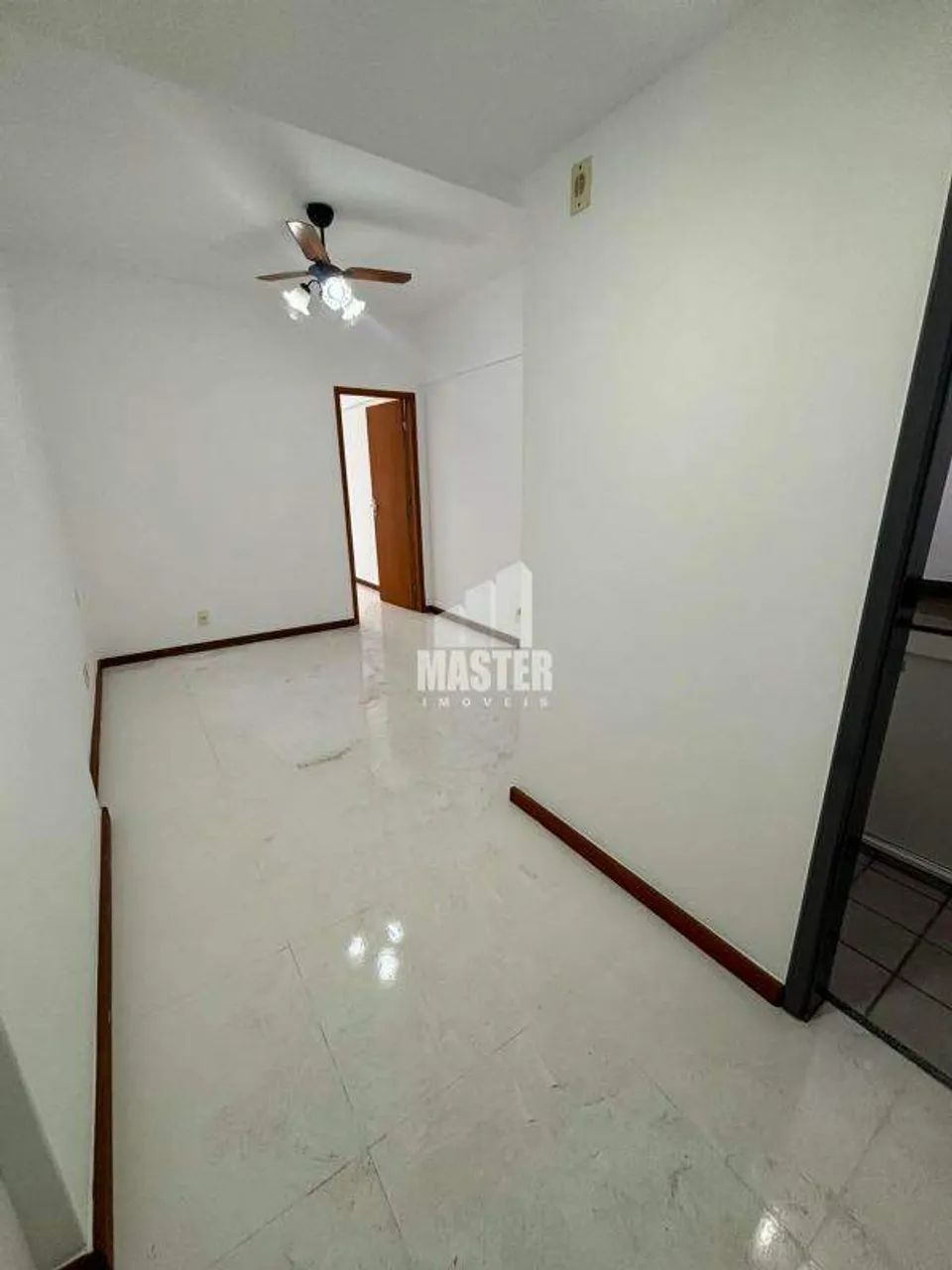 Sala para aluguel, 1 vaga, Praia do Suá - Vitória/ES