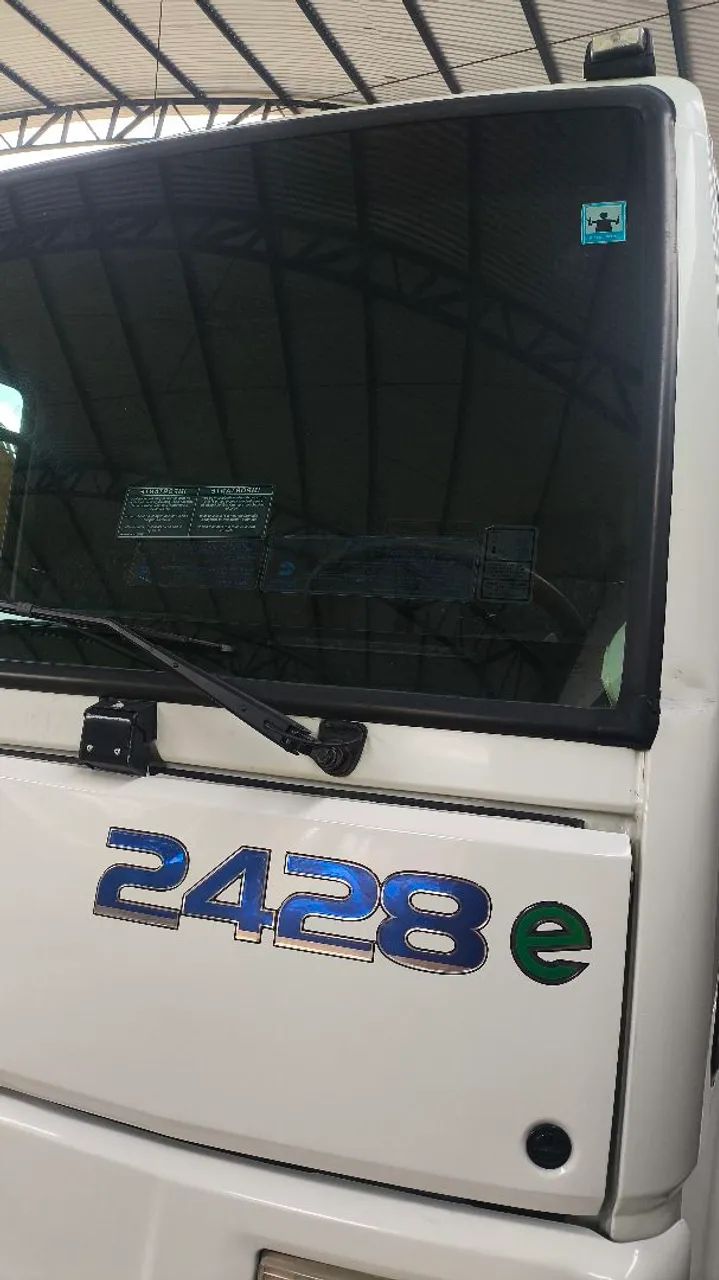 Caçamba Ford cargo 2428 - Foto 2