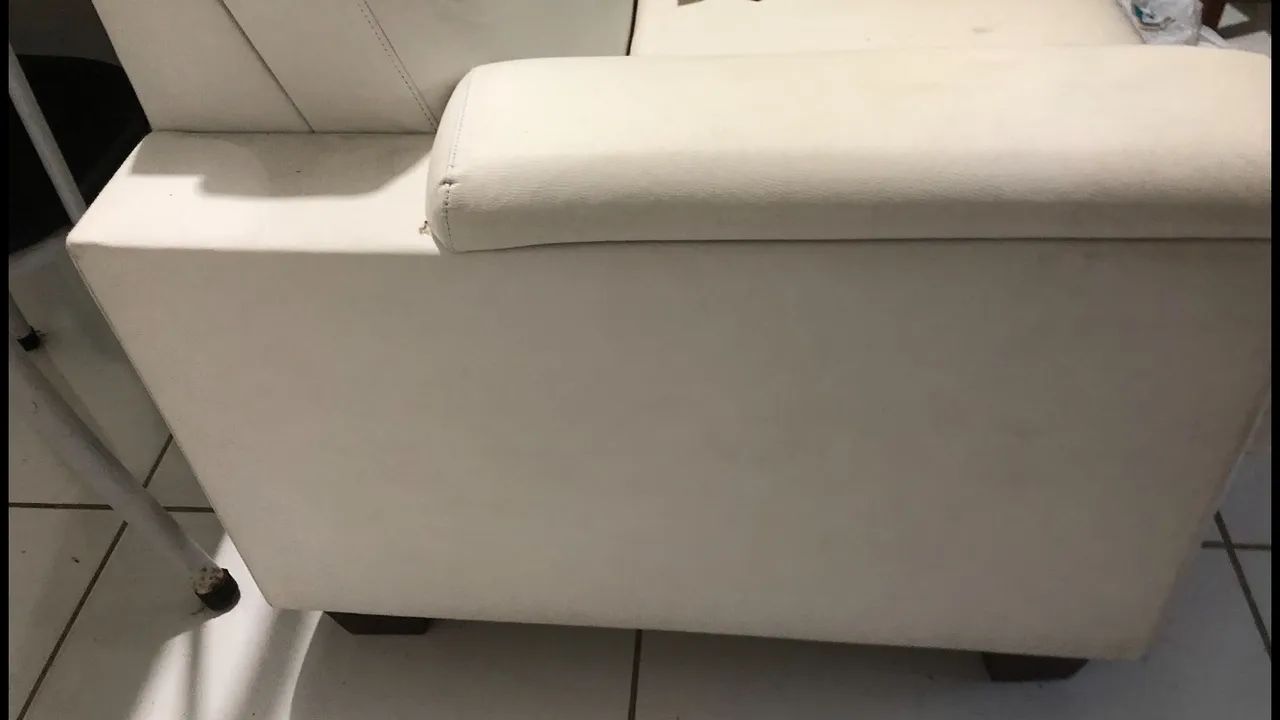 Lindo sofá clássico 
