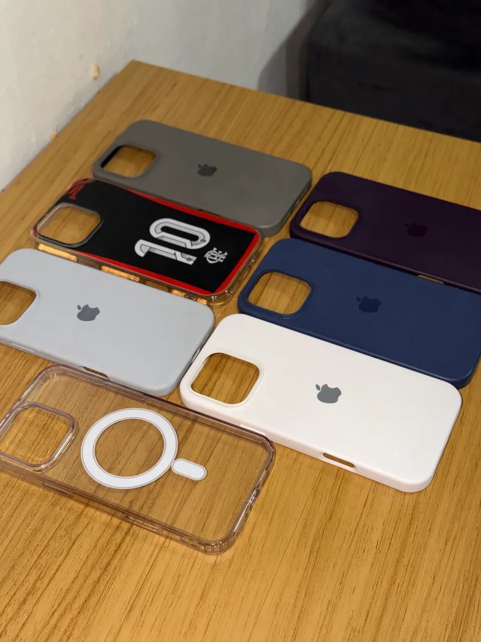Capinhas para iPhone 16 Pro Max - Foto 2