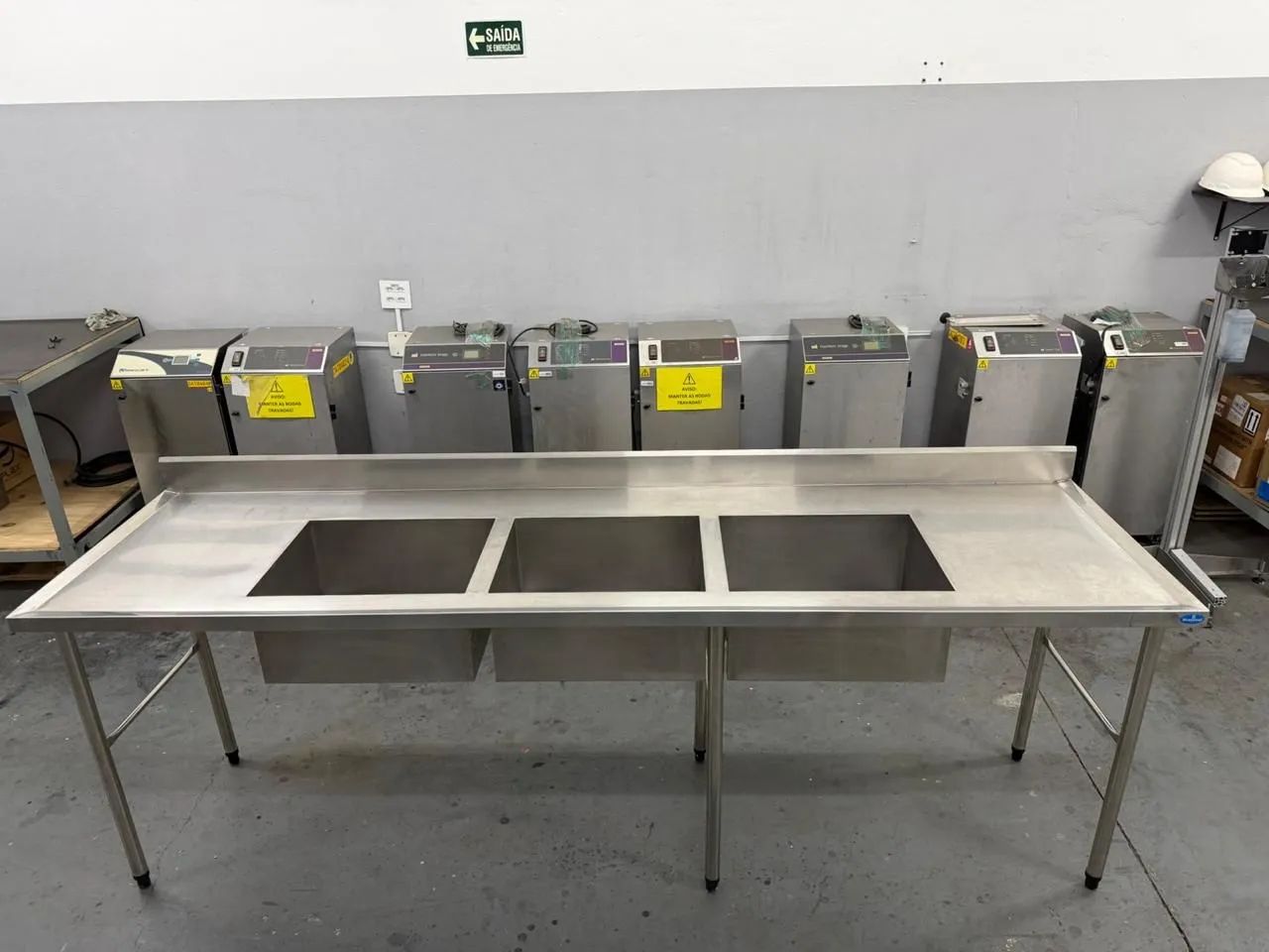 Mesa Inox 3 Cubas 2,40*