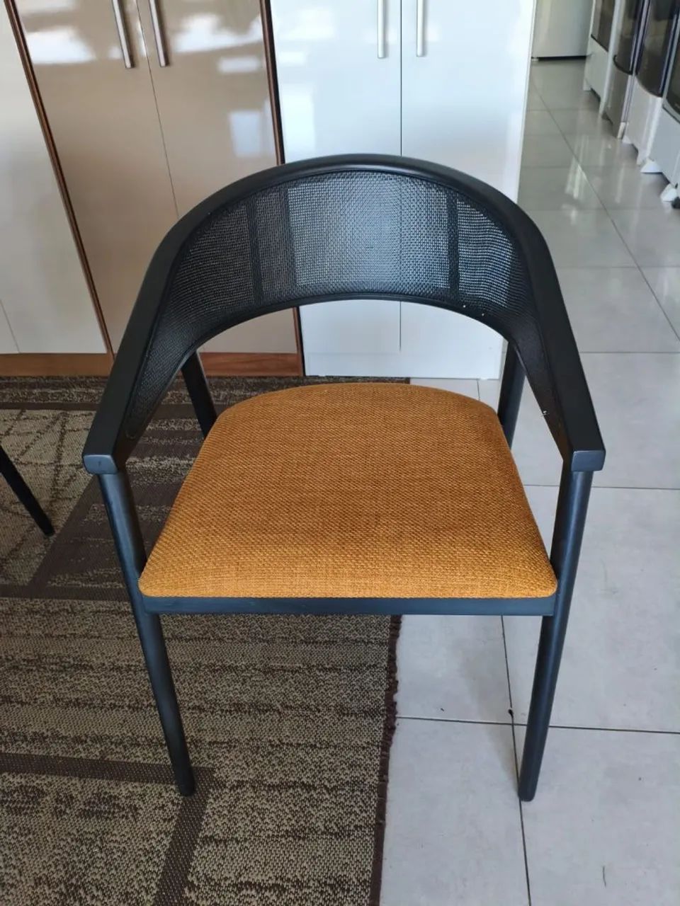 Mesa de alto padrão com 4 cadeiras  - Foto 4