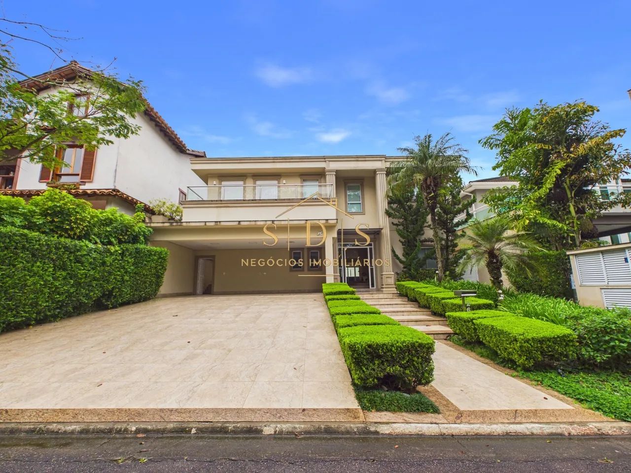 Casa pra locação em Alphaville