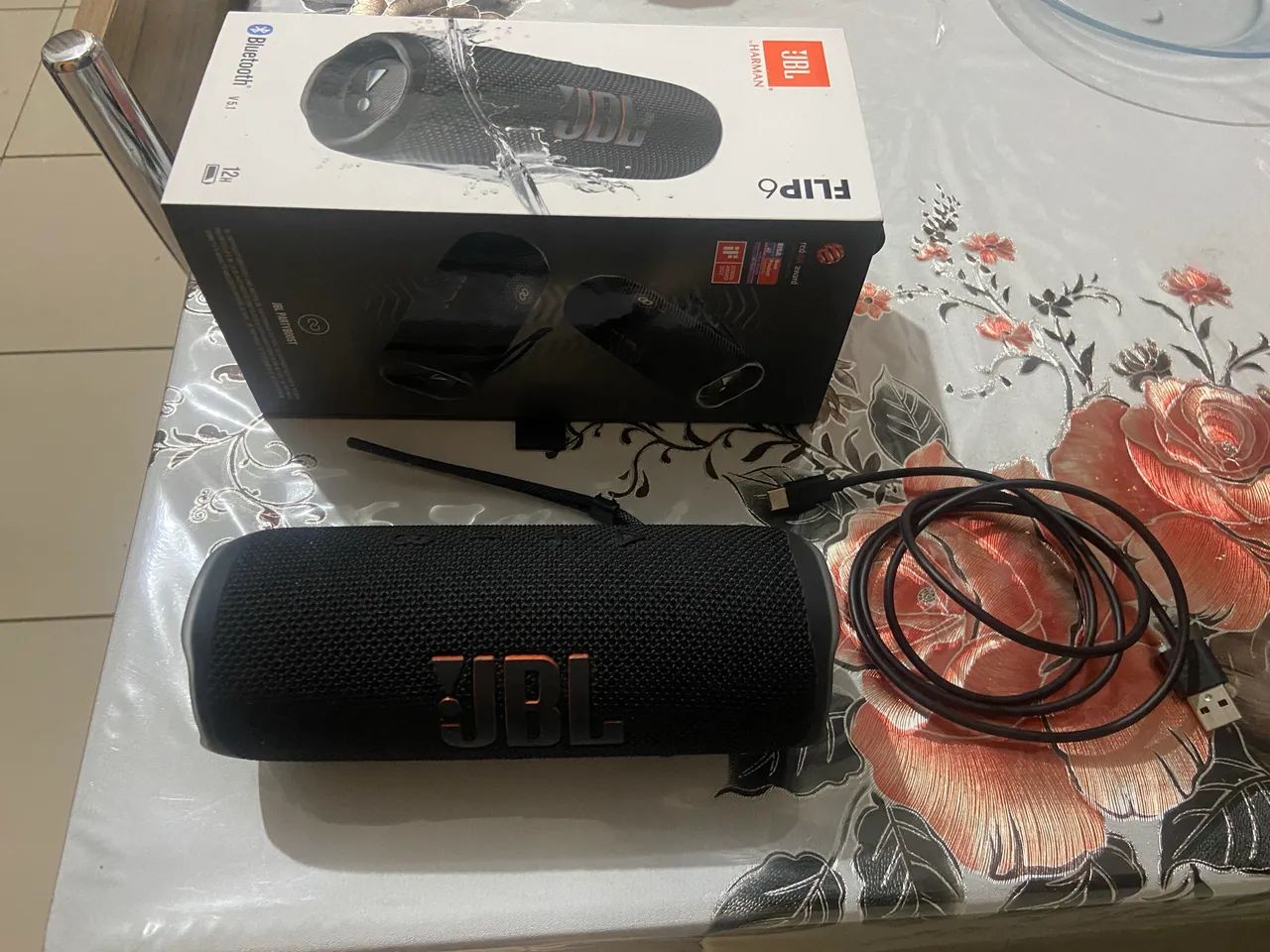 CAIXA DE SOM JBL FLIP6